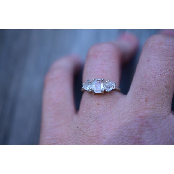 Unique Engagement Ring, Diamond Ring, raw stone ring, Anniversary Ring, - Picture 4 of 6